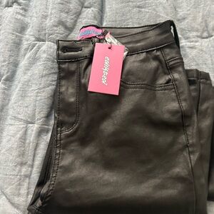 NWT Petite Edikted Flair Leather Pants